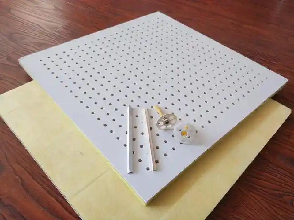 硅酸鈣板復合玻璃棉穿孔吸音板